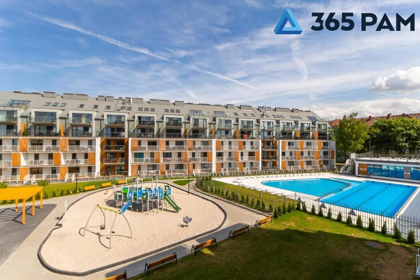 Feniks Kolobrzeg Podczele Basen, Silownia, Bawialnia - 365Pam Poland